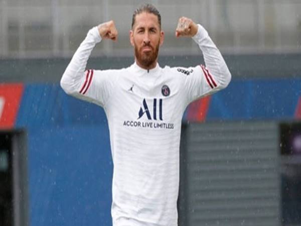 Bóng đá Quốc tế trưa 13/10: Ramos có thể ra mắt PSG tuần này