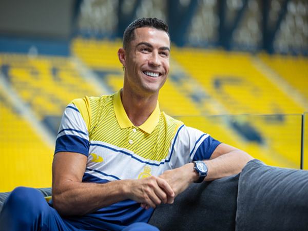 bong-da-qt-2-6-ronaldo-xac-nhan-o-lai-al-nassr-mua-toi