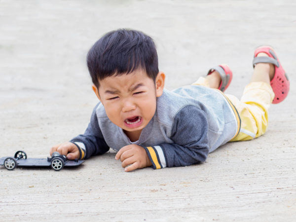 Tìm hiểu ý nghĩa giấc mơ thấy bị ngã dự báo tốt hay xui sắp tới?