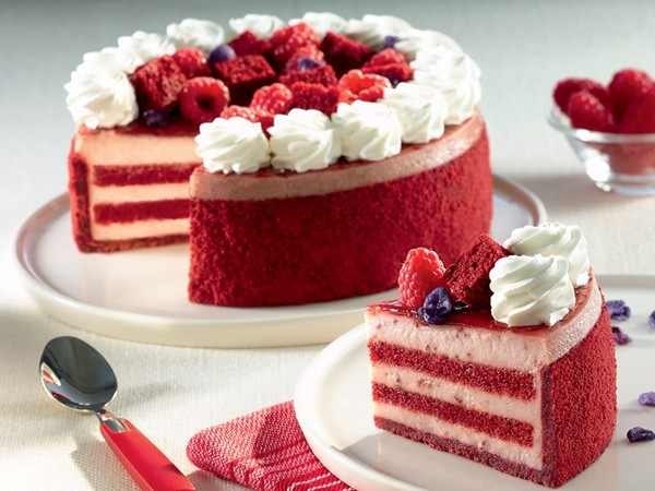 Ngủ mê thấy ăn bánh ngọt cùng người yêu